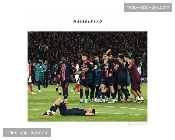 巴黎圣日耳曼迎战摩纳哥，卫冕冠军手握一球优势回归主场