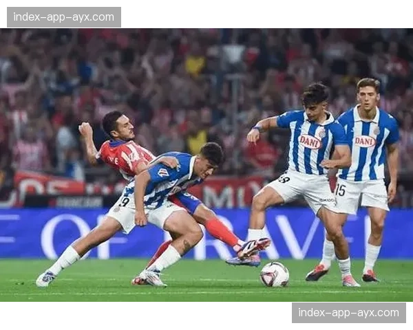 莱万特迎战比利亚雷亚尔，保级队主场死拼争四劲旅