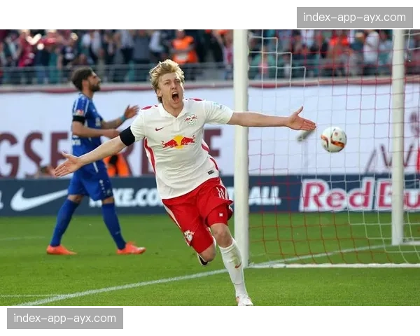 即时数据：门兴格拉德巴赫开场20分钟完成3次射正，控球率仅为38%