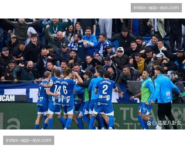 皇家马德里2-1击败阿拉维斯，先赛一场仍落后巴萨6分